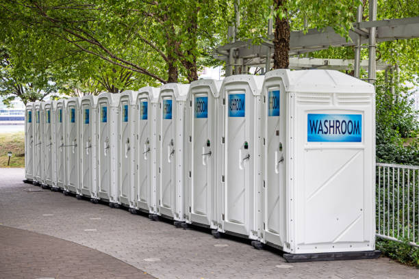 Best High-end porta potty rental  in Gridley, IL
