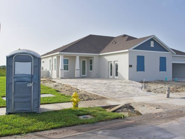 Portable Toilet Options We Offer in Gridley, IL